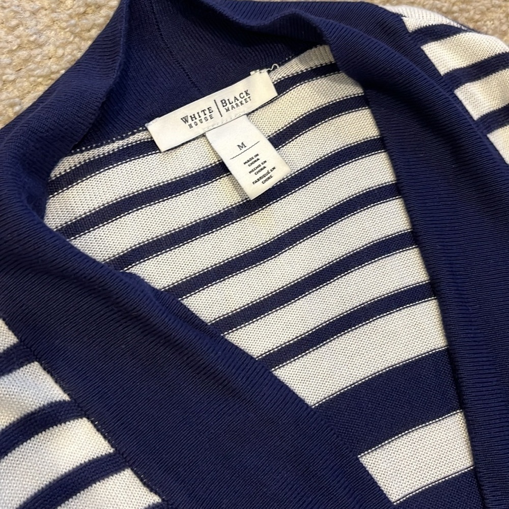 White House black market sweater - Picture 4 of 5